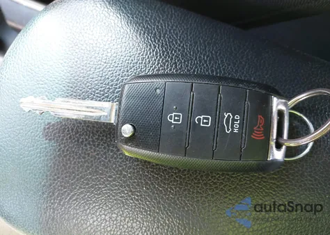 2017 Kia Forte S из США, поврежденный, VIN 3KPFL4A74HE116308